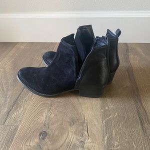 DIBA TRUE - Stop By Leather Ankle Boot